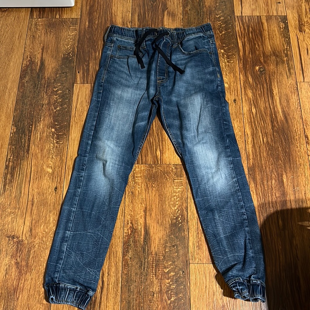 Men’s jean joggers size small